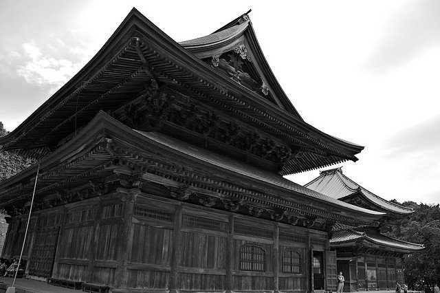 Imagen exterior del templo de Kencho-ji en Kamakura