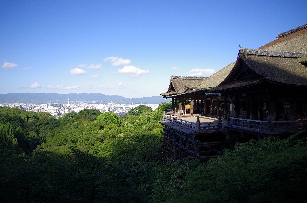 Vistas diurnas del Templo de Kiyomizu